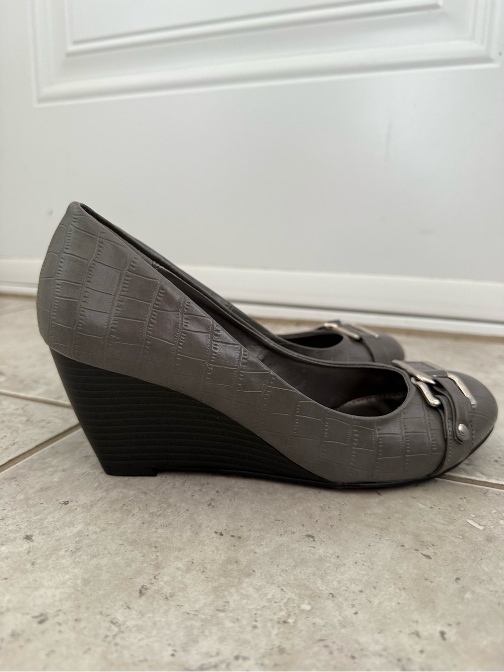 Alia Gray Textured Women’s Wedge Pumps with Silver Buckle